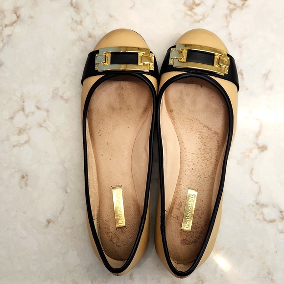 Louise et Cie Tan and Black Leather Spectator flats with Gold Buckle Detail, 7.5 - Picture 1 of 5